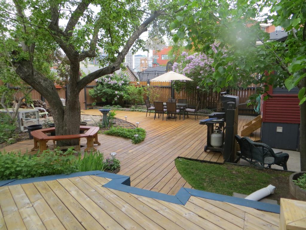 River Lee Executive Bed And Breakfast YYC Dış mekan fotoğraf